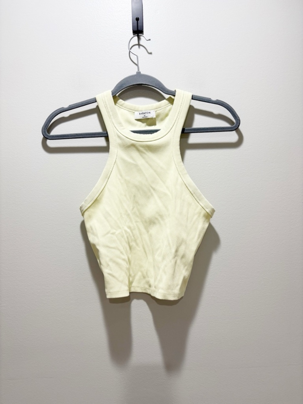 Babaton Pale Yellow Ribbed High Neck Crop Tank Fitted Size Medium